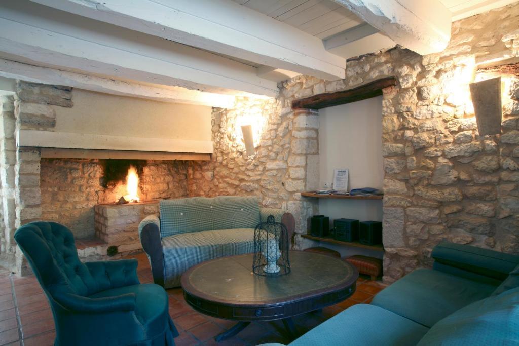 Les Vents Bleus Hotel Donnazac Exterior foto