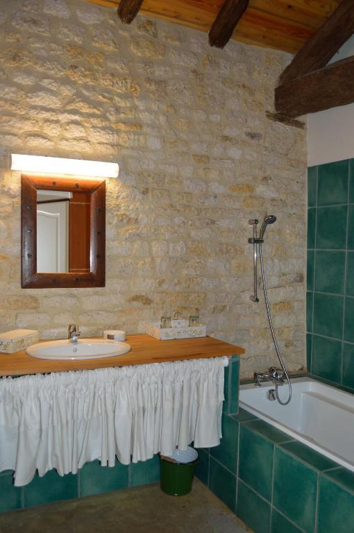 Les Vents Bleus Hotel Donnazac Quarto foto