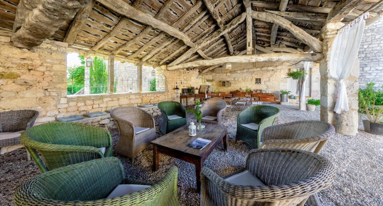 Les Vents Bleus Hotel Donnazac Exterior foto